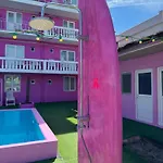 Casa Roz - Cactus Hostel Costinesti