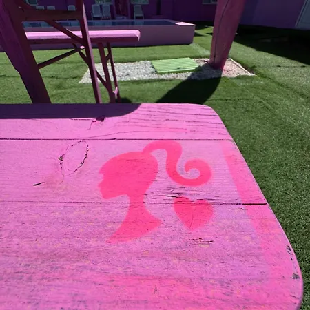 Casa Barbie بيت شباب *