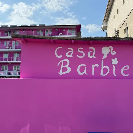 旅馆 Casa Barbie Costinesti - Oferim Intrare Gratuita La Nibiru Si Este La Doar 3 Min Pe Jos
