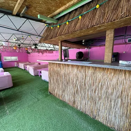 Casa Barbie Costinesti - Oferim Intrare Gratuita La Nibiru Si Este La Doar 3 Min Pe Jos 旅馆 *