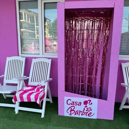 旅馆 Casa Barbie Costinesti - Oferim Intrare Gratuita La Nibiru Si Este La Doar 3 Min Pe Jos