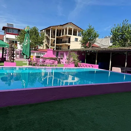 Casa Barbie Costinesti - Oferim Intrare Gratuita La Nibiru Si Este La Doar 3 Min Pe Jos *