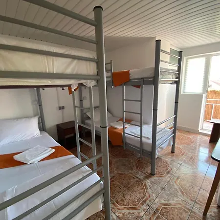 Casa Barbie Costinesti - Oferim Intrare Gratuita La Nibiru Si Este La Doar 3 Min Pe Jos