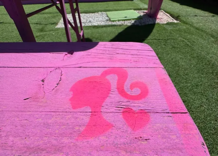 Casa Barbie Hostel *